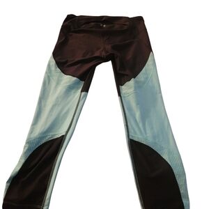 Under Armour Cropped Activewear Leggings M